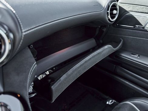 Used 2018 Mercedes-Benz AMG GT R image 81