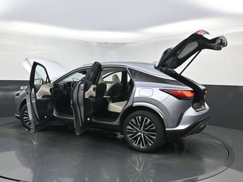 Used 2023 Lexus RX 350 Premium Plus w/ Cold Area Package FWD image 38