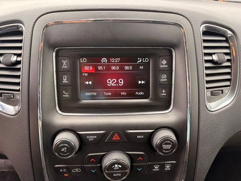 Used 2017 Dodge Durango SXT w/ 3rd Row Seating Group AWD/4WD image 17