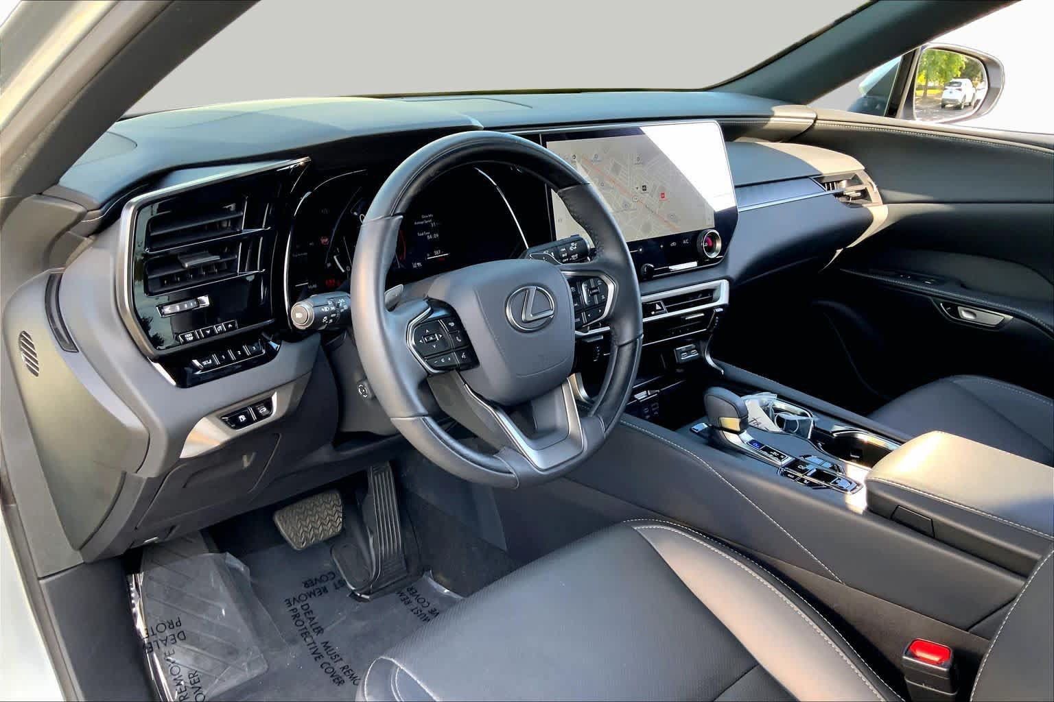 Used 2026 Lexus RX 350 Premium w/ All Season Protection Package AWD/4WD image 18