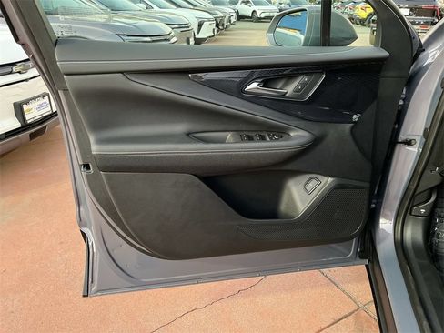 New 2026 Chevrolet Blazer EV LT FWD image 21