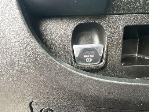Used 2024 RAM ProMaster 2500 FWD image 10