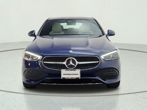 Used 2024 Mercedes-Benz C 300 Sedan image 2