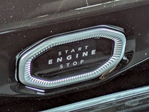 New 2026 Jeep Grand Cherokee L 4WD image 31