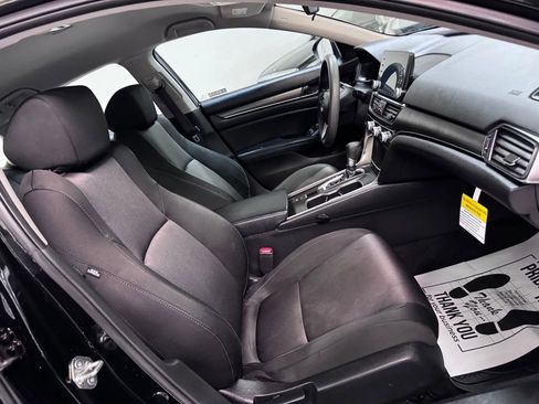 Used 2018 Honda Accord LX image 15