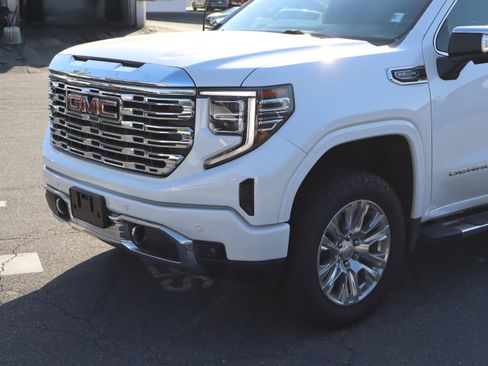 Used 2023 GMC Sierra 1500 Denali AWD/4WD image 6