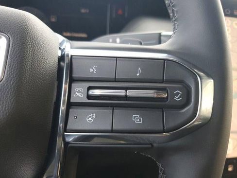 New 2026 GMC Yukon Denali w/ Sun & Power Step Package image 23