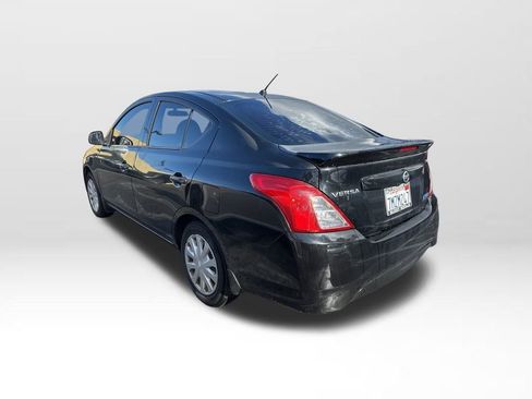 Used 2015 Nissan Versa S Plus image 5
