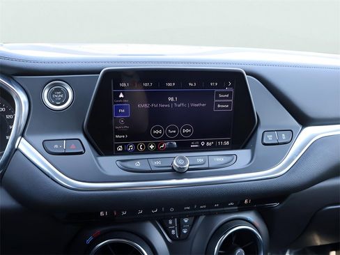 Used 2022 Chevrolet Blazer LT image 20