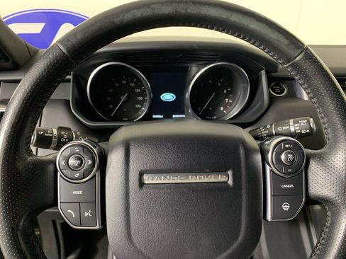 Used 2016 Land Rover Range Rover Sport SE image 21