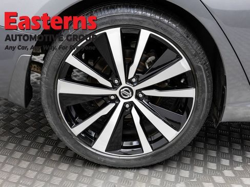 Used 2022 Nissan Altima 2.5 SR FWD image 30