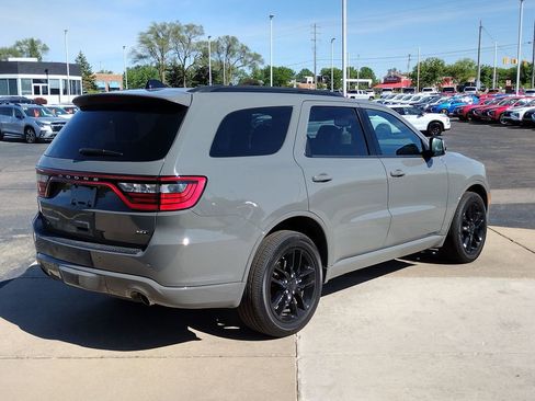 Used 2025 Dodge Durango GT AWD/4WD image 5