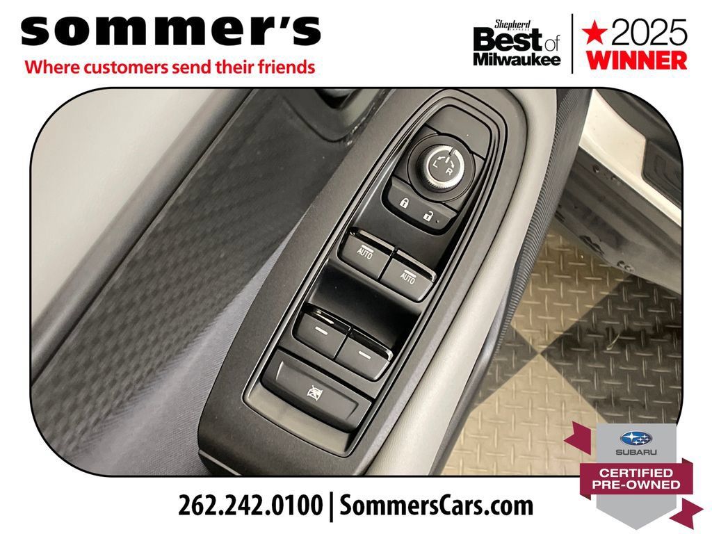 Used 2024 Subaru Outback Premium AWD/4WD image 12