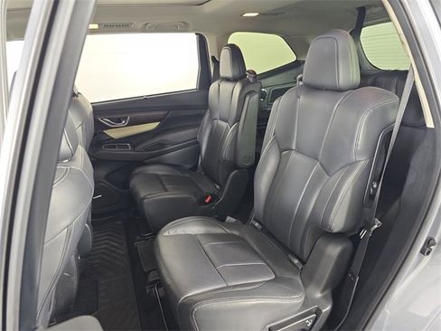 Used 2022 Subaru Ascent Touring image 18