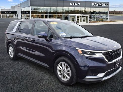 Certified 2024 Kia Carnival LX image 1