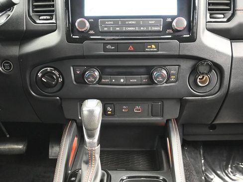 Certified 2023 Nissan Frontier PRO-4X w/ Technology Package AWD/4WD image 30