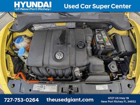 Used 2012 Volkswagen Beetle 2.5 FWD image 13