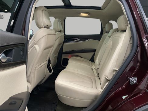 Used 2020 Lincoln Nautilus Reserve w/ Cargo Utility Package AWD/4WD image 27