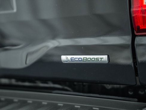 Used 2022 Ford F150 Lariat image 19