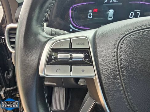 Used 2025 Kia Telluride S AWD/4WD image 16