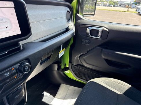 New 2025 Jeep Wrangler Sport S image 26