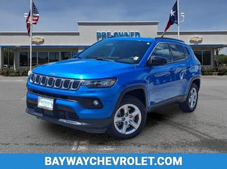Used 2024 Jeep Compass Latitude AWD/4WD video 1