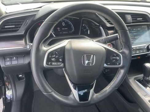 Used 2020 Honda Civic EX image 17