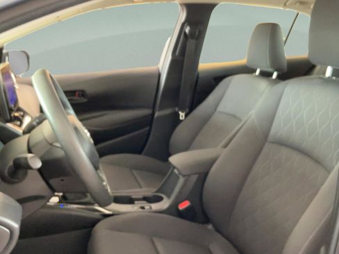 Used 2024 Toyota Corolla LE FWD image 18