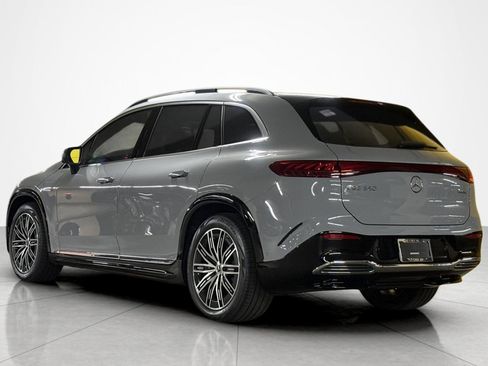 New 2026 Mercedes-Benz EQS 550 4MATIC SUV image 3
