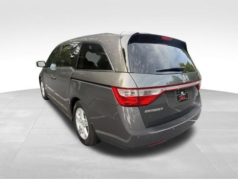 Used 2013 Honda Odyssey Touring image 3