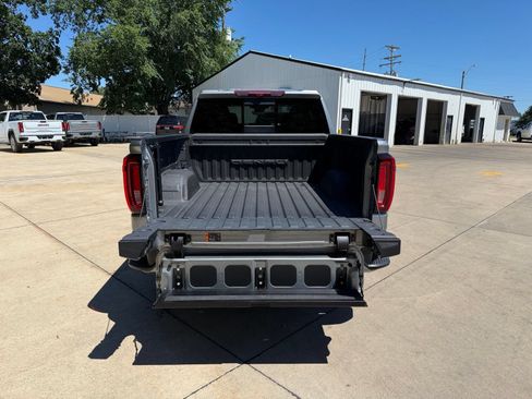 Used 2024 GMC Sierra 1500 Denali w/ Denali Reserve Package AWD/4WD image 34