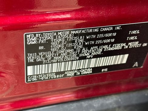 Used 2020 Toyota RAV4 TRD Off-Road w/ TRD Off-Road Weather Package AWD/4WD image 25