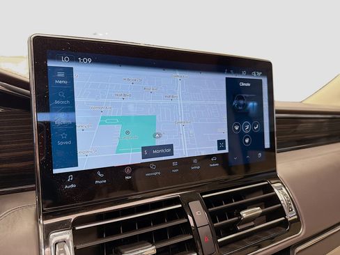 Used 2024 Lincoln Navigator L Black Label image 9