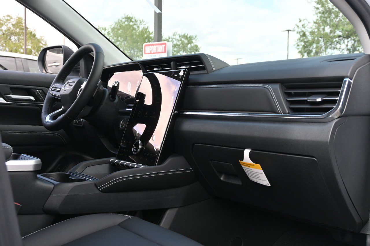 New 2027 GMC Terrain Denali AWD/4WD image 24