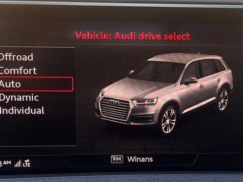 Used 2019 Audi Q7 2.0T Premium Plus w/ Premium Plus Package AWD/4WD image 18