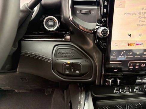 New 2026 RAM 2500 Limited image 22