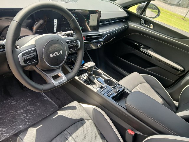 New 2026 Kia K5 GT-Line FWD image 38