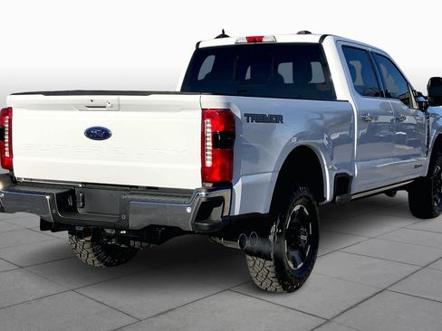 Used 2026 Ford F250 Lariat w/ Tremor Off-Road Package image 12