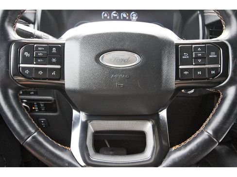 Used 2024 Ford Expedition Max Platinum RWD image 18
