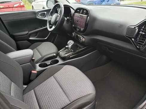 Certified 2023 Kia Soul EX FWD image 22