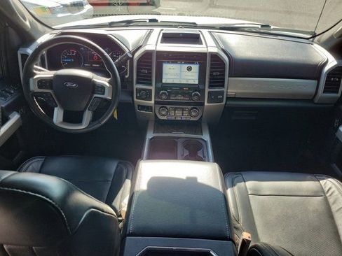 Used 2019 Ford F350 Lariat w/ Chrome Package AWD/4WD image 21