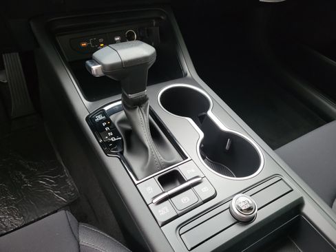 New 2026 Kia K5 LXS FWD image 24