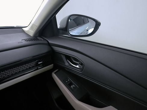 Used 2023 Honda Accord EX-L image 22