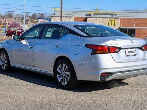 Used 2024 Nissan Altima 2.5 S image 5