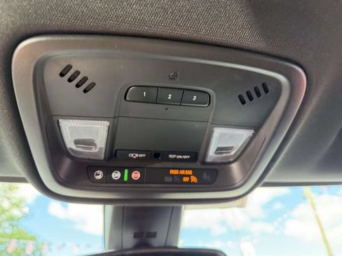 Certified 2023 Chevrolet Traverse LT AWD/4WD image 31