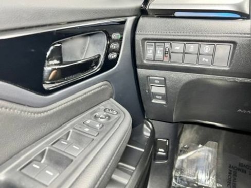 Used 2024 Honda Odyssey Touring image 25