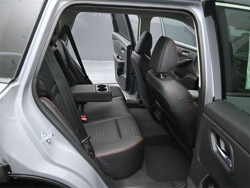 New 2026 Nissan Rogue SV image 29