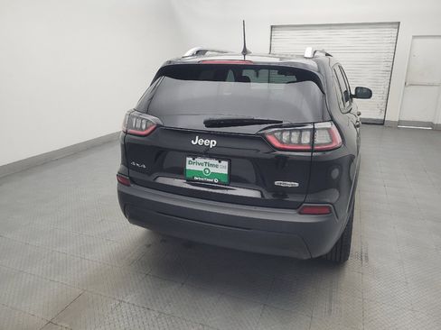 Used 2020 Jeep Cherokee Latitude AWD/4WD image 7
