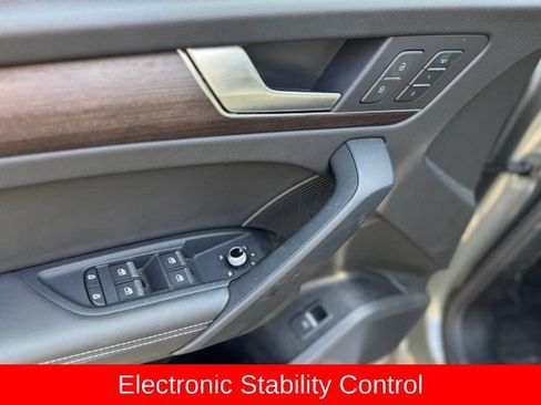 Certified 2023 Audi Q5 2.0T Premium Plus w/ Premium Plus Package AWD/4WD image 14