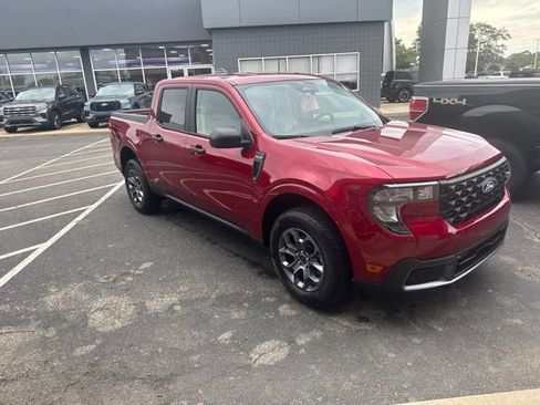Used 2026 Ford Maverick XLT FWD image 4
